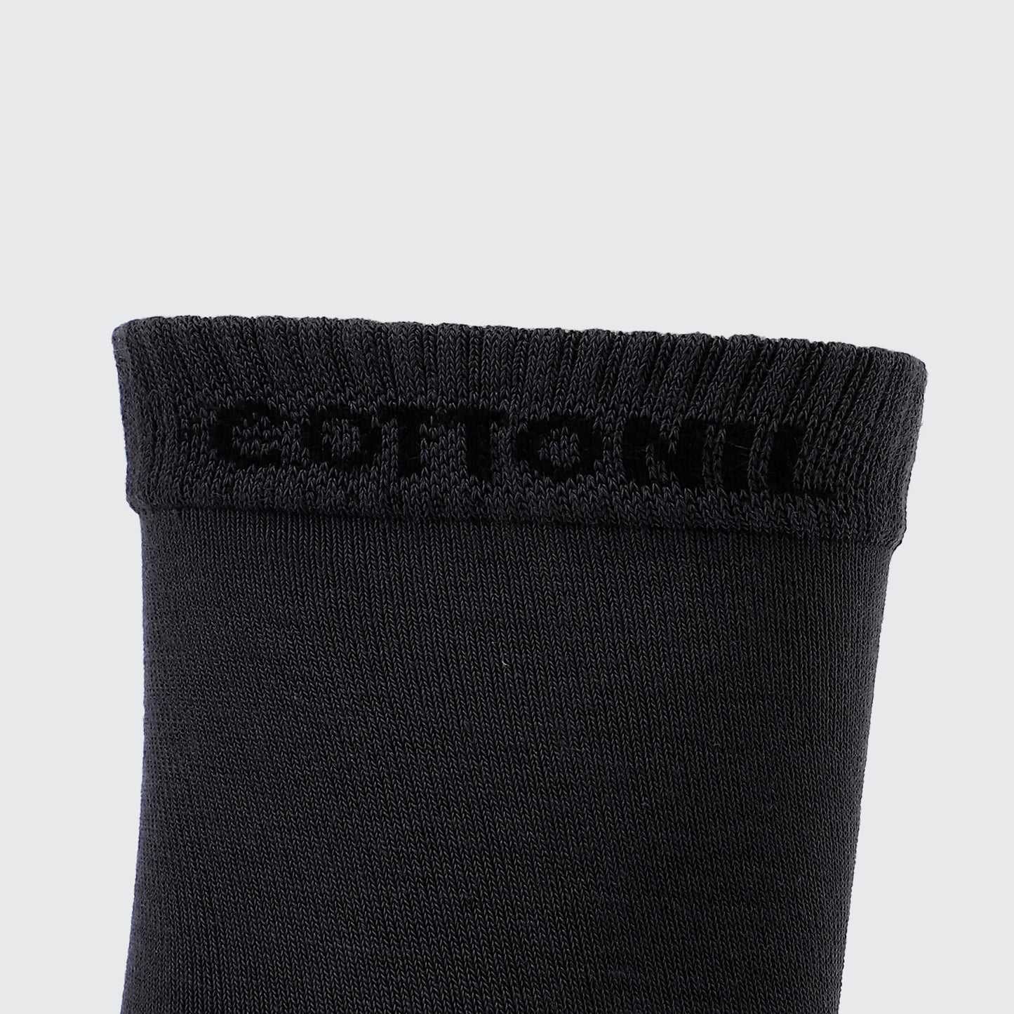 Men Plain Mid Calf Socks